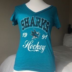 Sharks shirt ( NEW)